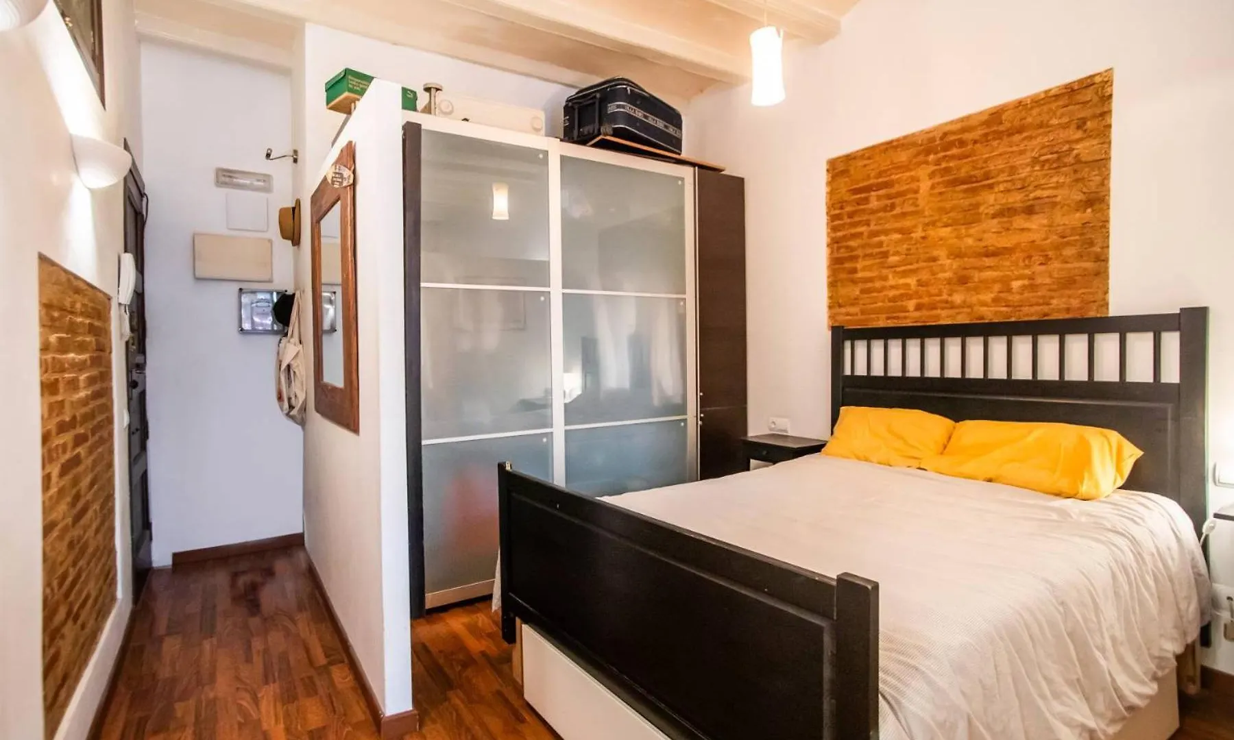12Gra1070 - Cozy Flat In The Heart Of Gracia! Apartment Barcelona
