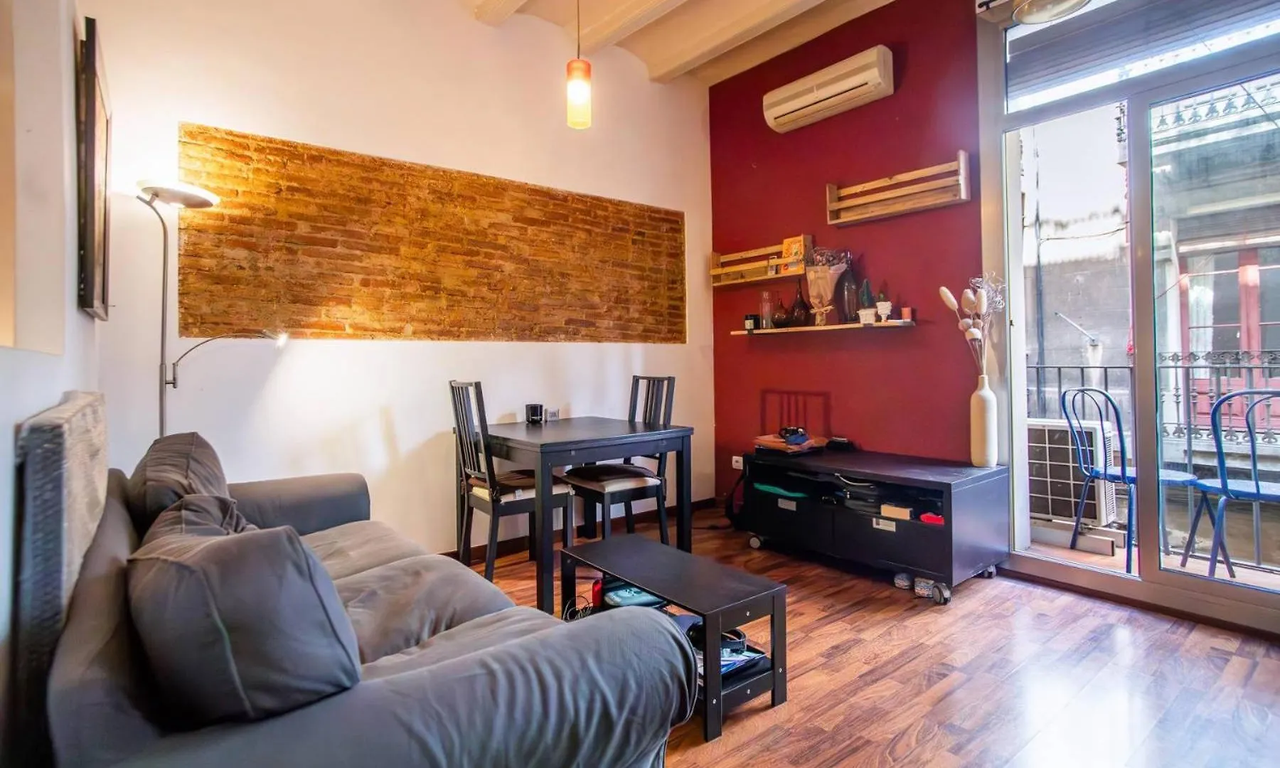 12Gra1070 - Cozy Flat In The Heart Of Gracia! Apartment Barcelona Spain