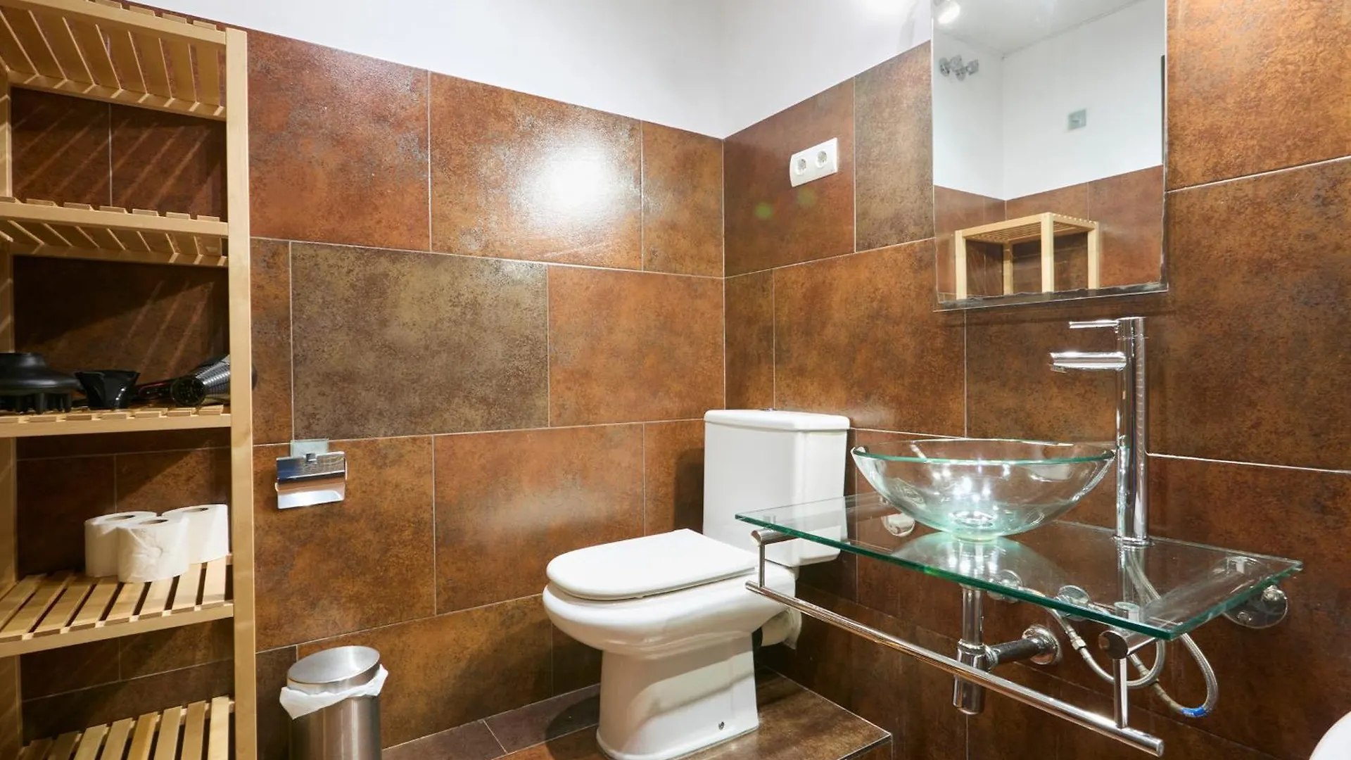 12Gra1070 - Cozy Flat In The Heart Of Gracia! Apartment Barcelona