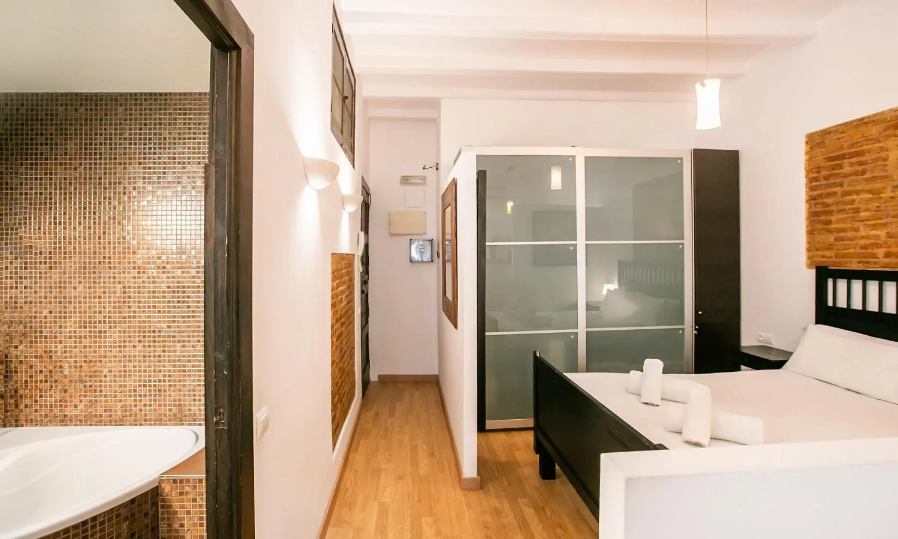 12Gra1070 - Cozy Flat In The Heart Of Gracia! Apartment Barcelona Spain